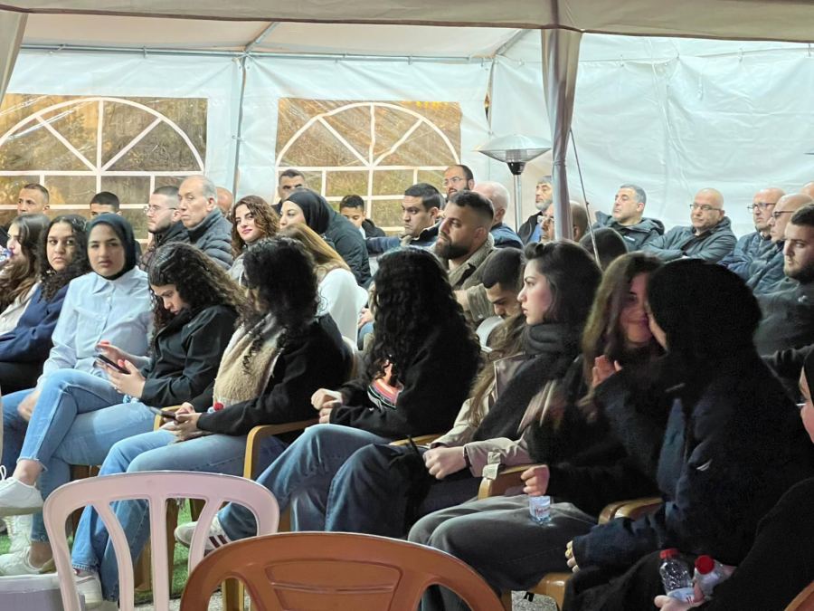 انطلاق خيمة الاحتجاج في وادي عارة بمبادرة رؤساء السلطات المحلية